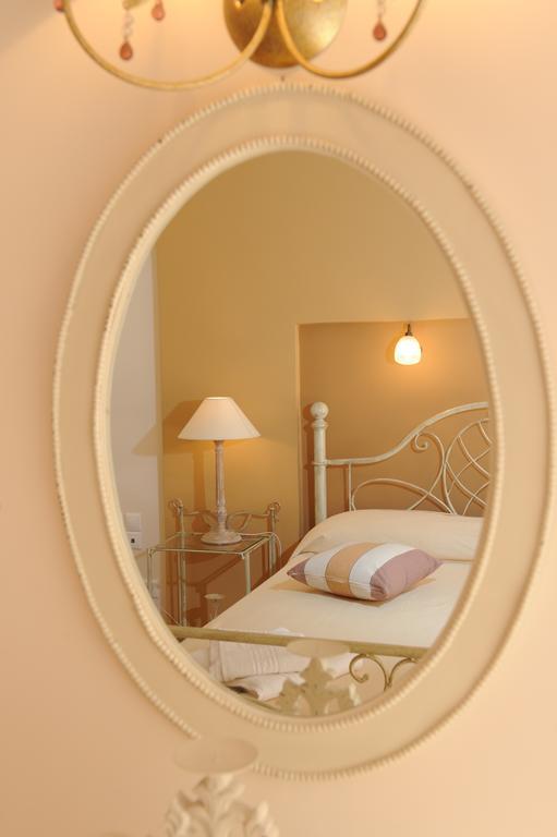 Agnadi Suites Episkopos Ngoại thất bức ảnh